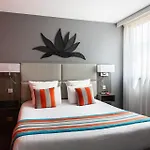 Hotel Kyriad Prestige - Bordeaux Aeroport