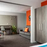 Hotel Kyriad Prestige - Bordeaux Aeroport 4*