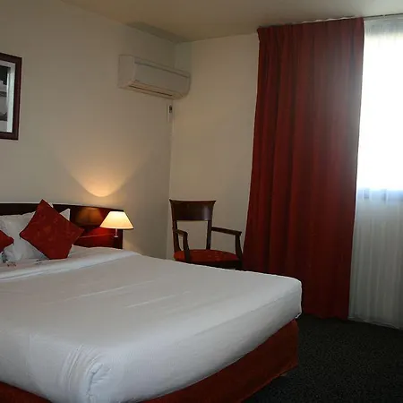 Kyriad Prestige - Bordeaux Aeroport Merignac (Gironde)