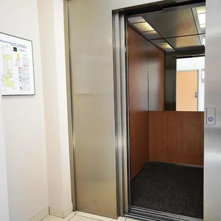 Kyriad Prestige - Bordeaux Aeroport Hotel Mérignac