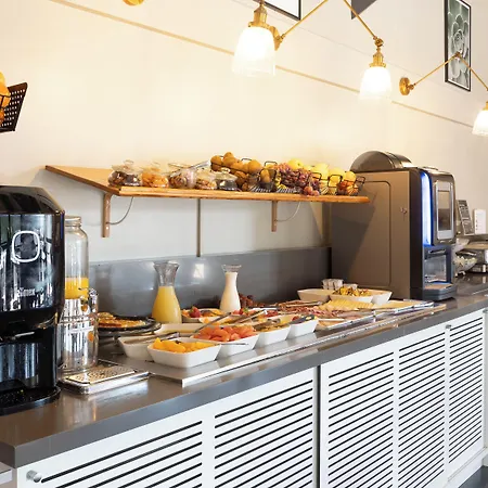 Kyriad Prestige - Bordeaux Aeroport Hotel 4*