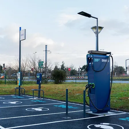 Kyriad Prestige - Bordeaux Aeroport Hotel Mérignac