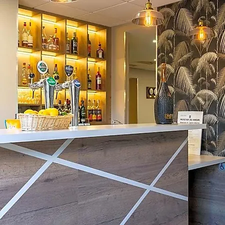 Kyriad Prestige Bordeaux Aeroport Hotel Mérignac