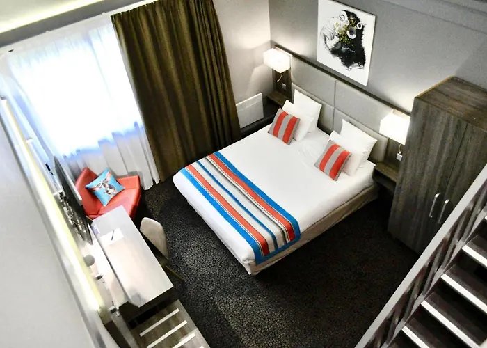 Otel Kyriad Prestige - Bordeaux Aeroport 4*