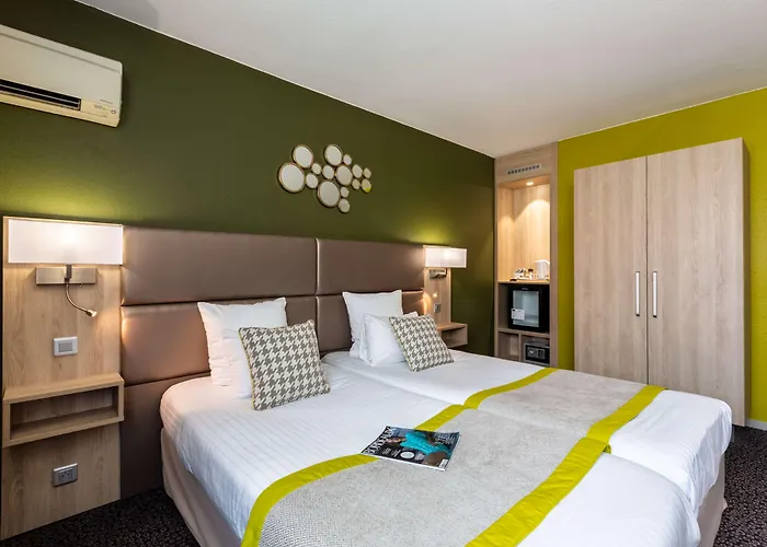 Kyriad Prestige - Bordeaux Aeroport