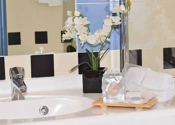 Kyriad Prestige - Bordeaux Aeroport Hotel Mérignac