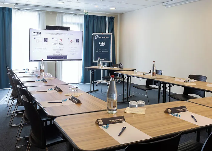 Kyriad Prestige - Bordeaux Aeroport Hotel 4*