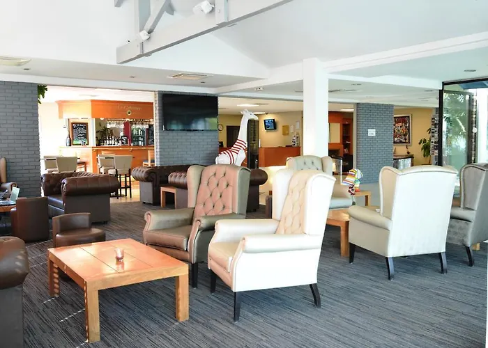 Kyriad Prestige - Bordeaux Aeroport Hotel 4*