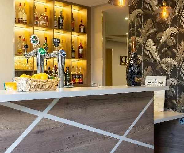 Kyriad Prestige - Bordeaux Aeroport Hotel